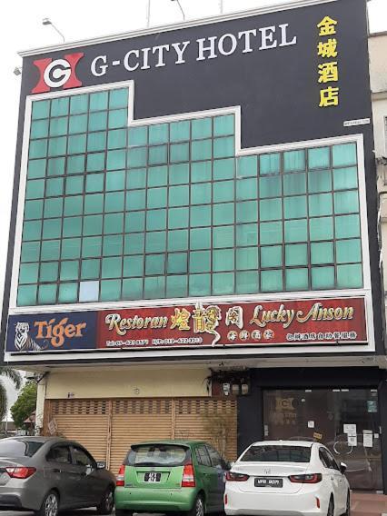G City Hotel Телук Интан Екстериор снимка